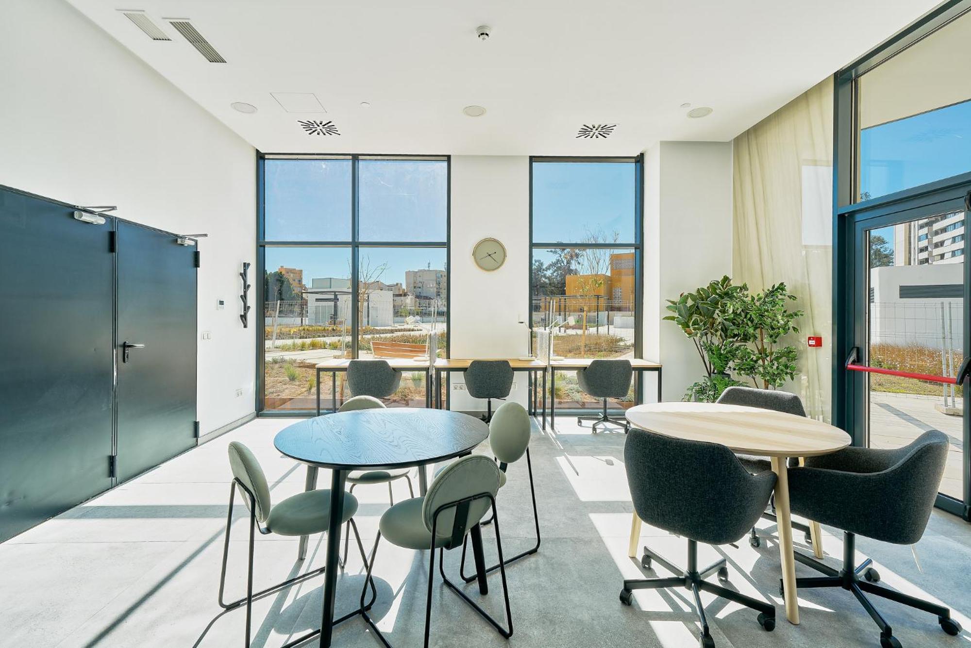 Malaga Skyline By Lovely Rentals Экстерьер фото
